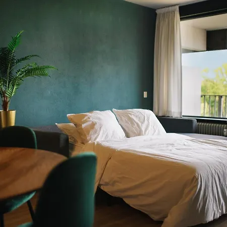 Cozy Daf Apartment