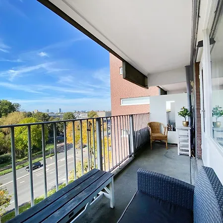 Apartment Cozy Daf Eindhoven
