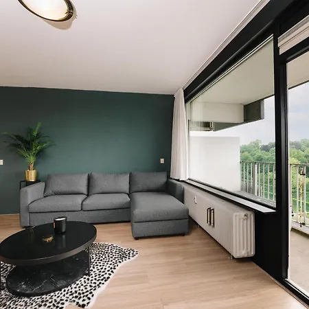 Apartment Cozy Daf Eindhoven